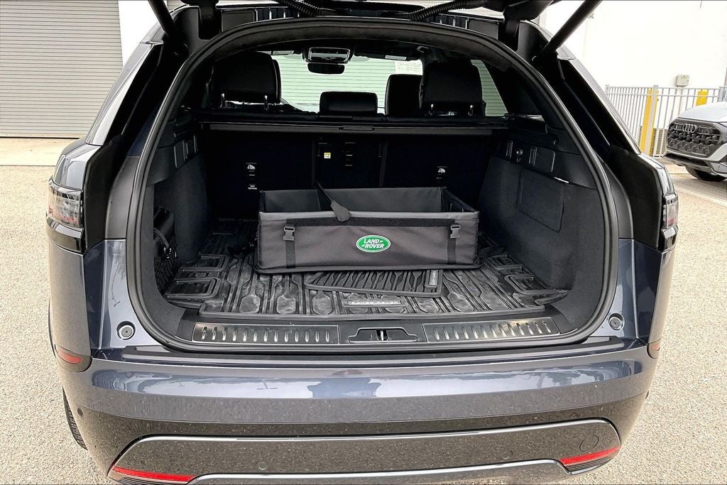 2026 Land Rover Range Rover Velar Autobiography