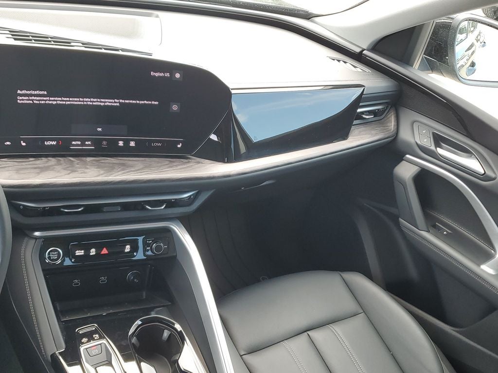 2025 Audi Q5 2.0T Premium quattro