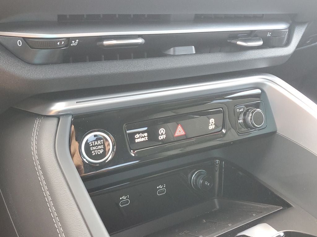 2025 Audi Q5 2.0T Premium quattro