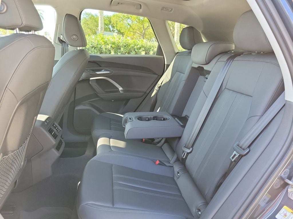 2025 Audi Q5 2.0T Premium quattro