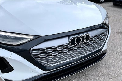 2024 Audi Q8 e-tron Premium Plus quattro