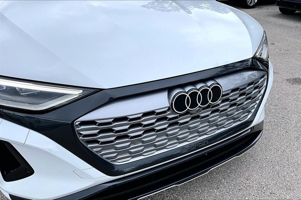 2024 Audi Q8 e-tron Premium Plus quattro