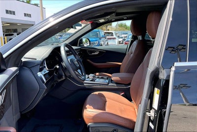 2023 Audi Q8 55 Premium quattro