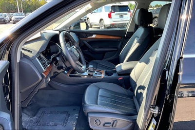 2023 Audi Q5 45 S line Premium Plus quattro