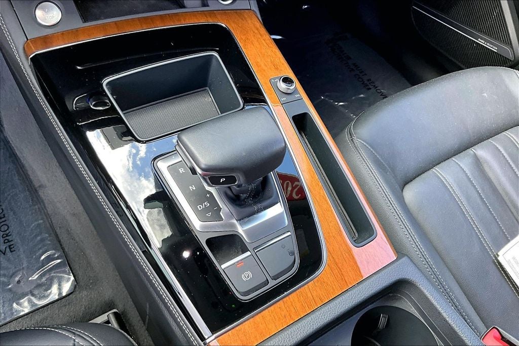 2023 Audi Q5 45 S line Premium Plus quattro