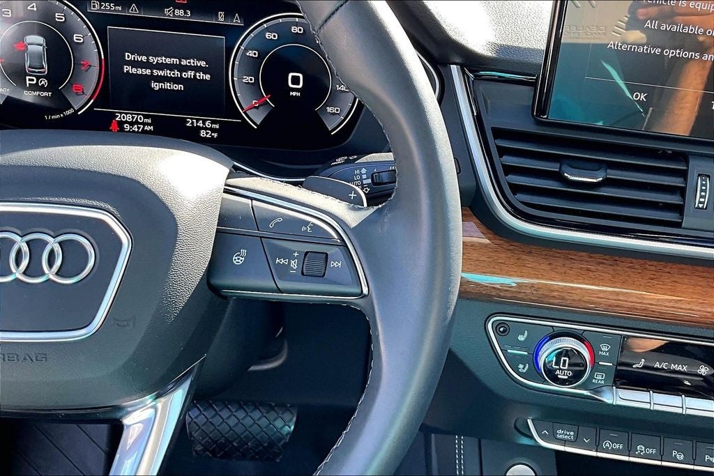 2023 Audi Q5 45 S line Prestige quattro