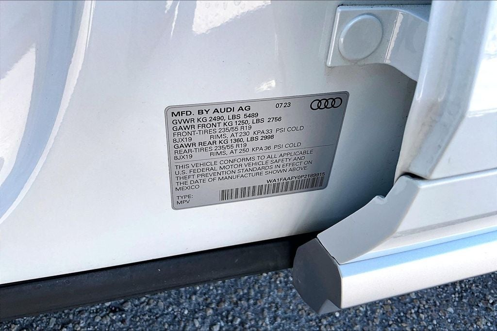 2023 Audi Q5 45 S line Prestige quattro