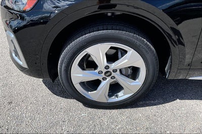 2022 Audi Q5 45 S line Prestige quattro
