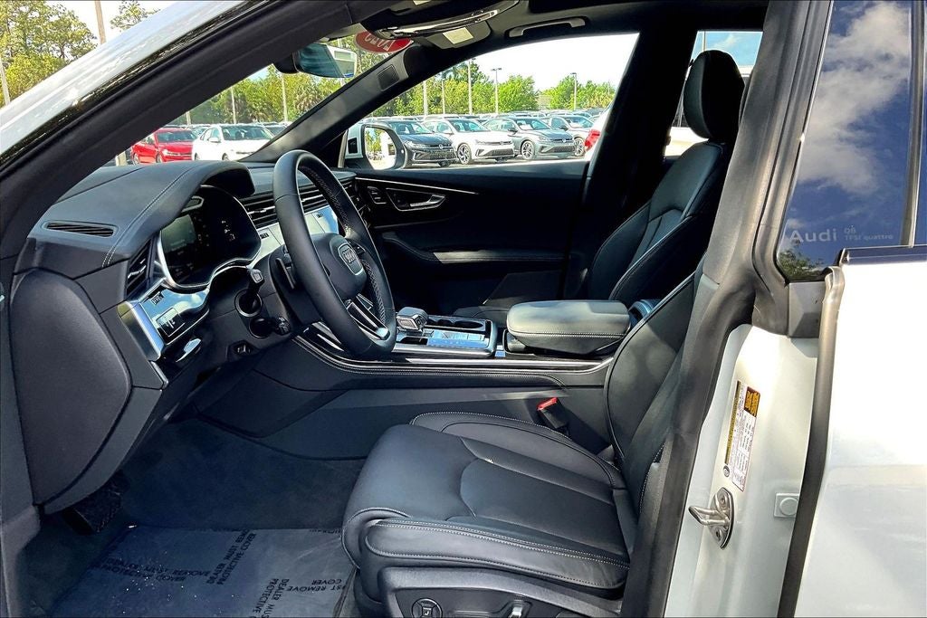 2025 Audi Q8 55 Prestige quattro