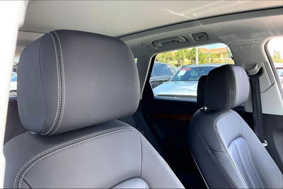 2023 Audi Q5 45 S line Premium quattro