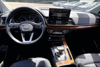 2023 Audi Q5 45 S line Premium quattro