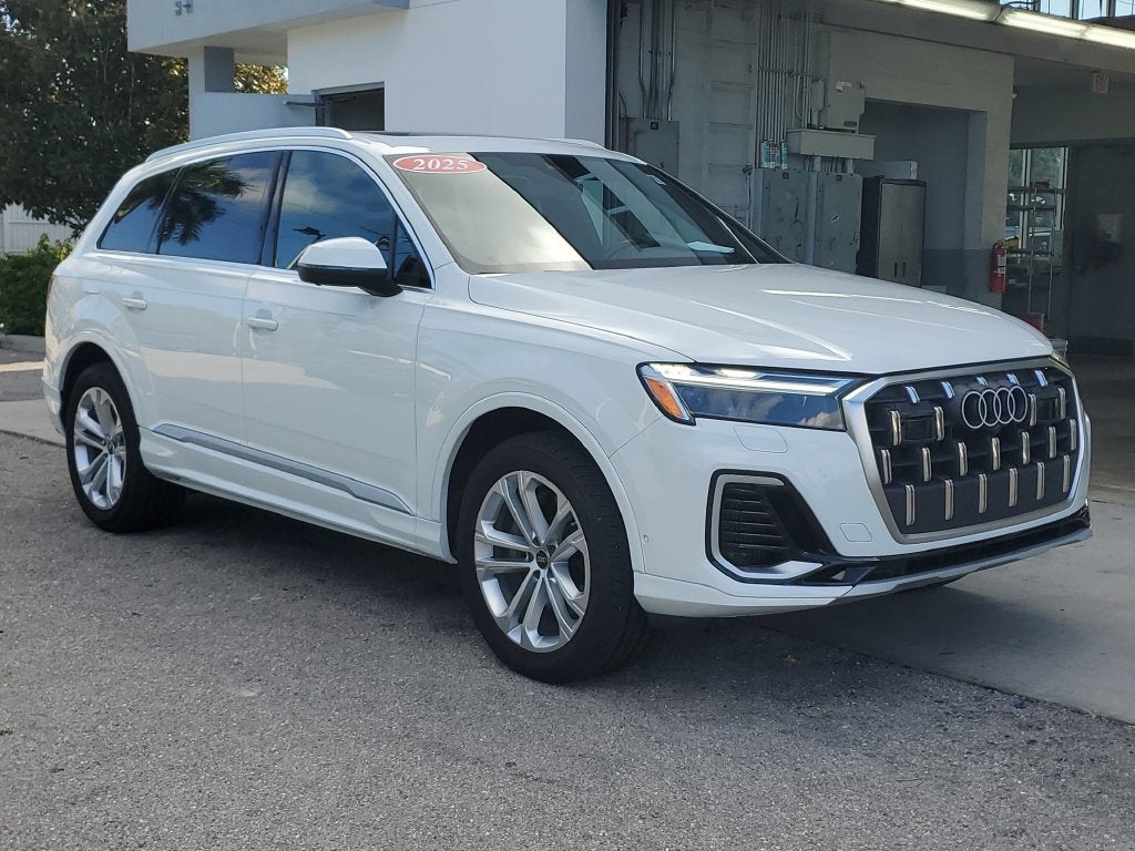 2025 Audi Q7 55 Premium Plus quattro