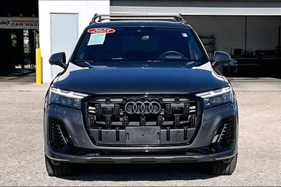 2025 Audi Q7 55 Prestige quattro
