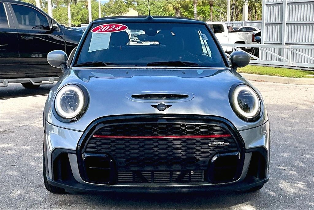 2024 MINI John Cooper Works Iconic
