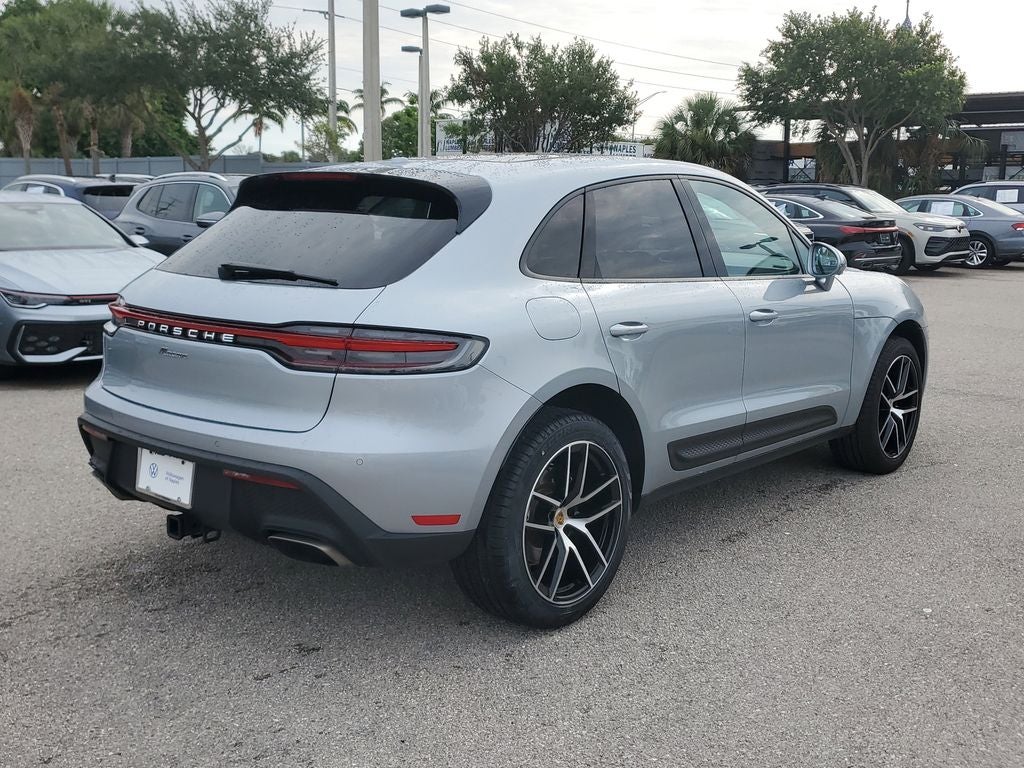 2023 Porsche Macan Base