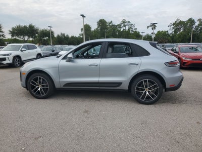 2023 Porsche Macan Base