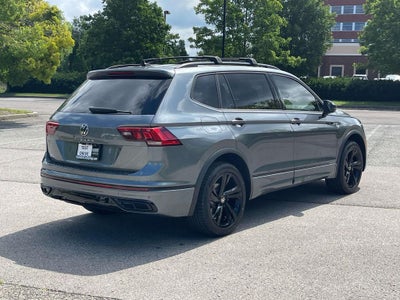 2023 Volkswagen Tiguan SE R-Line Black