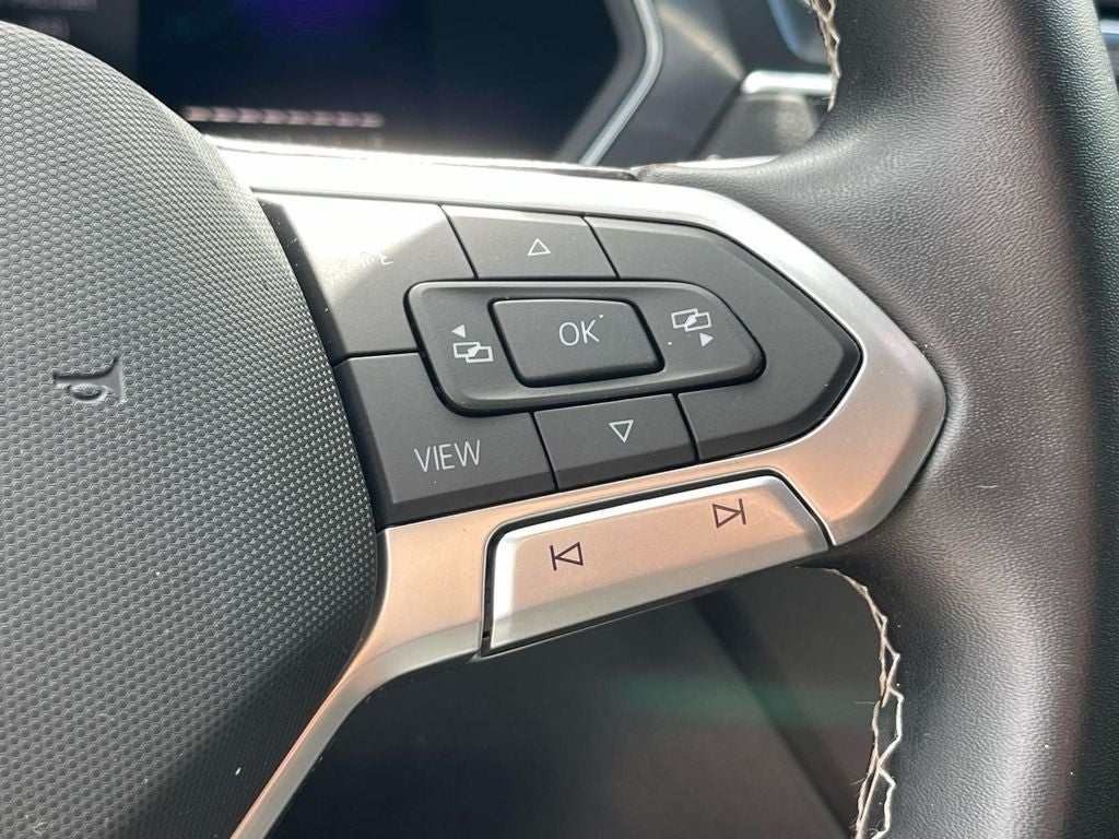 2023 Volkswagen Tiguan SE R-Line Black