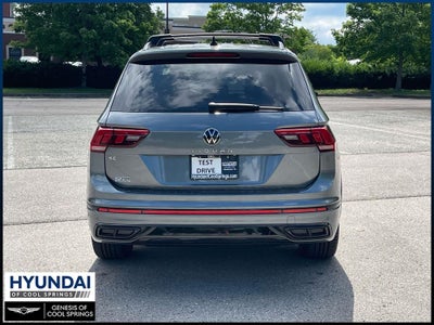2023 Volkswagen Tiguan SE R-Line Black