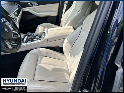2020 BMW X7 M50i
