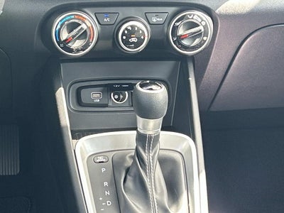 2025 Hyundai Venue SE