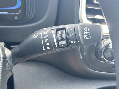 2025 Hyundai Venue SE
