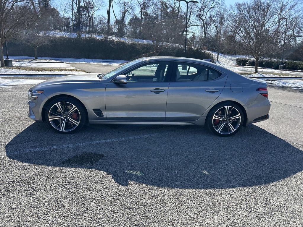2025 Genesis G70 2.5T