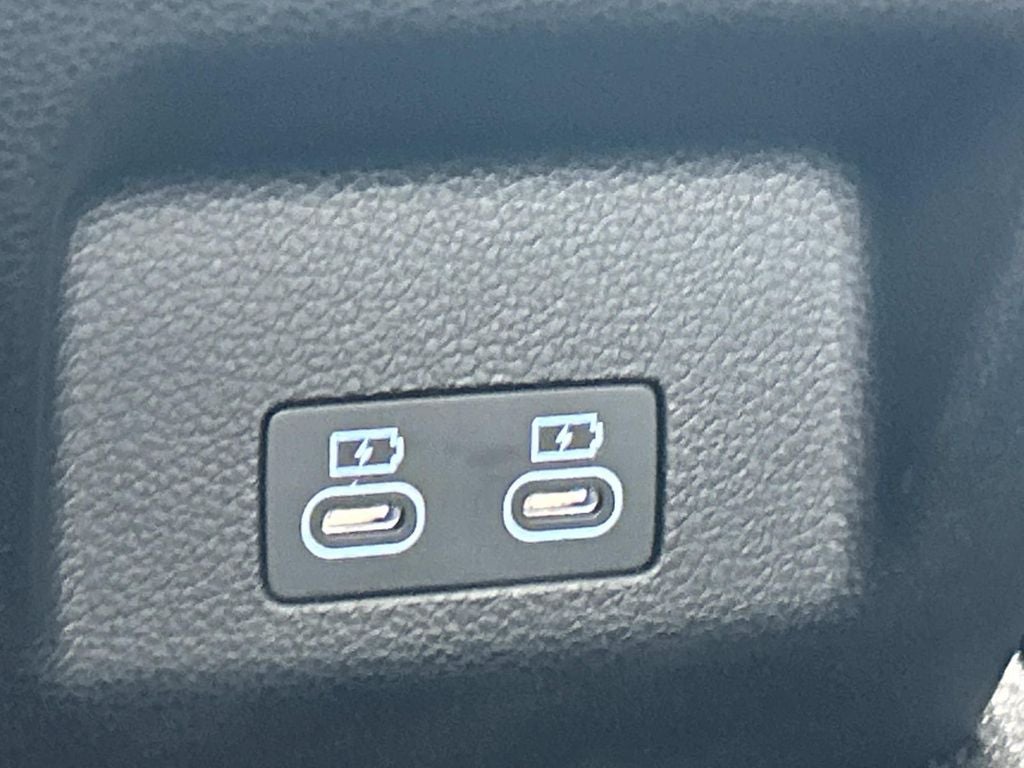 2025 Genesis G70 3.3T Sport Advanced