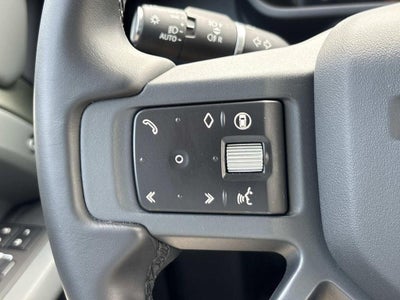 2025 Land Rover Defender X-Dynamic SE