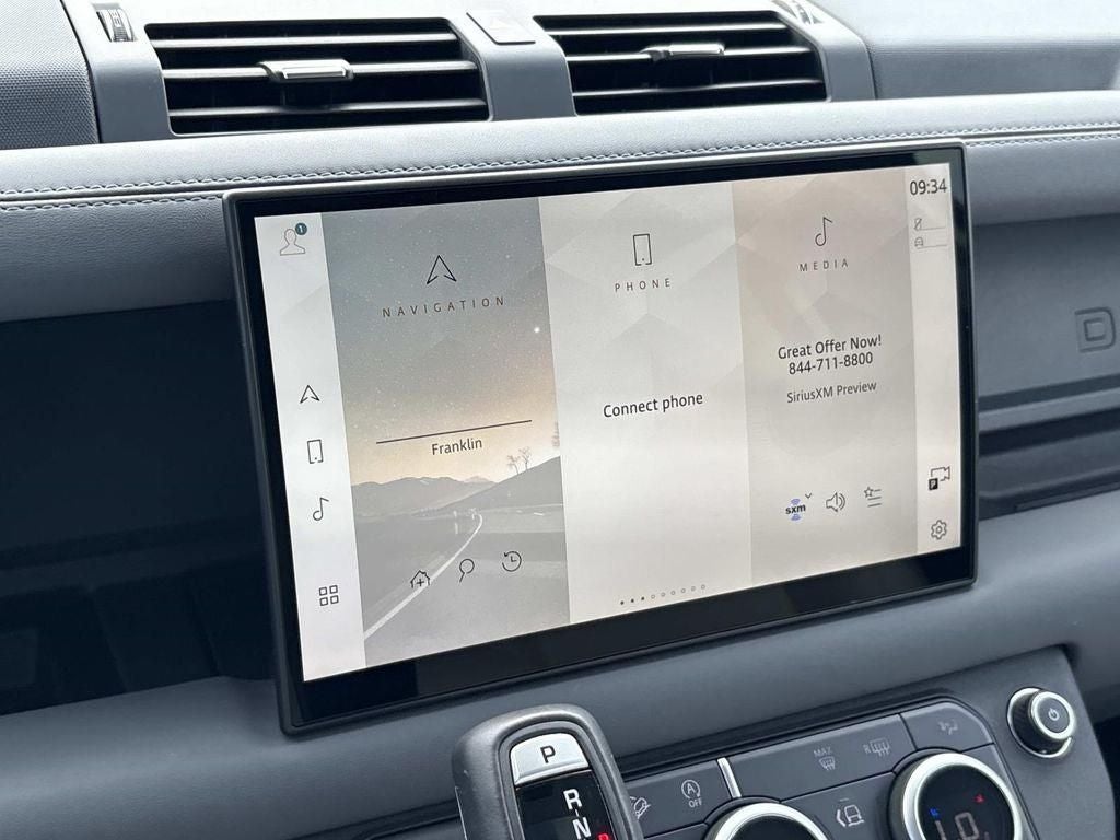 2025 Land Rover Defender X-Dynamic SE