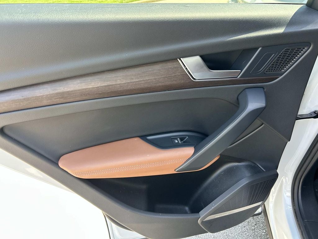 2023 Audi Q5 Premium Plus