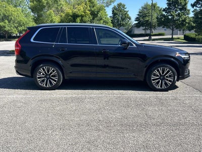 2020 Volvo XC90 Momentum