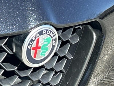 2022 Alfa Romeo Giulia Veloce