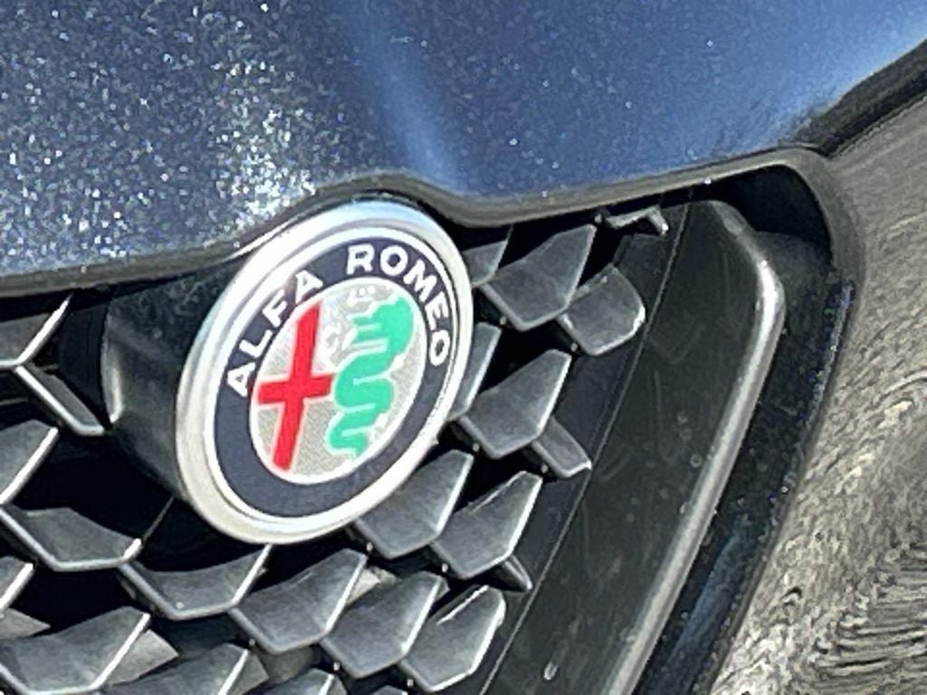 2022 Alfa Romeo Giulia Veloce