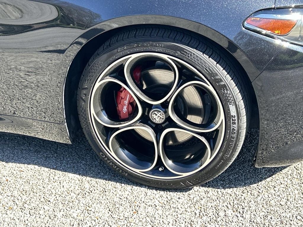 2022 Alfa Romeo Giulia Veloce