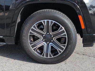2024 Jeep Wagoneer L 4DR 4WD