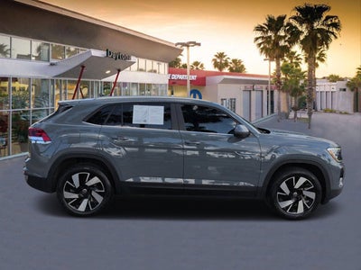 2024 Volkswagen Atlas Cross Sport 2.0T SE w/Technology