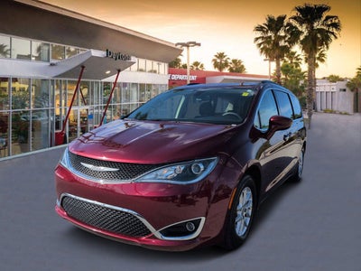 2020 Chrysler Pacifica Touring