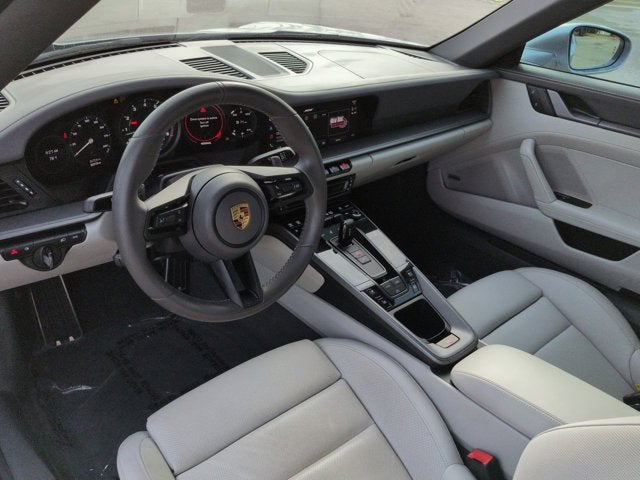 2022 Porsche 911 Carrera