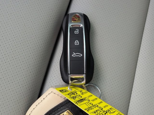 2022 Porsche 911 Carrera